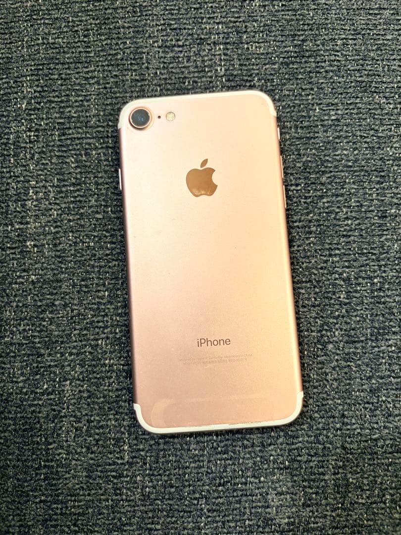 iPhone7 ローズゴールド 128GB バッテリー100% - メルカリ