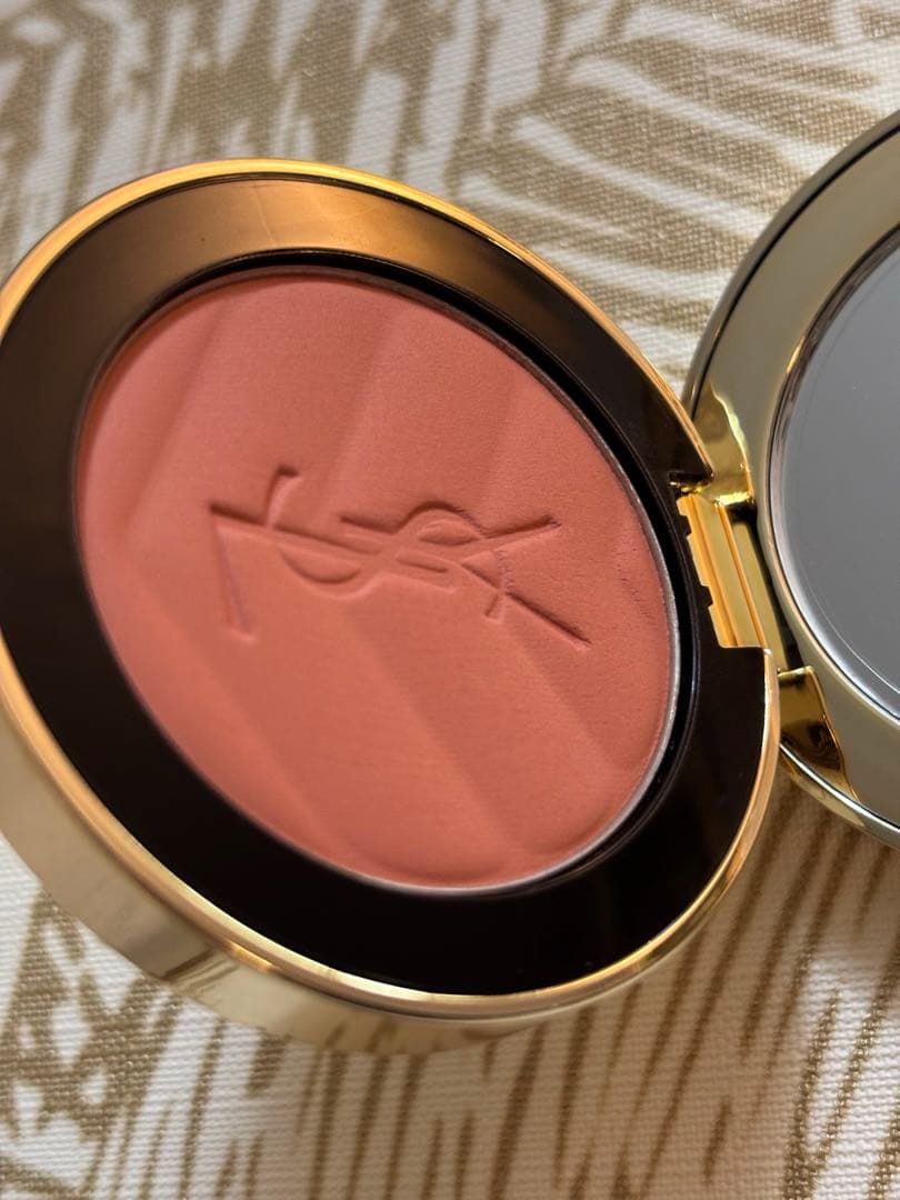 YSL 2点 メイクミーブラッシュ 06 ローズヘイズ エナメルポーチ - メルカリ