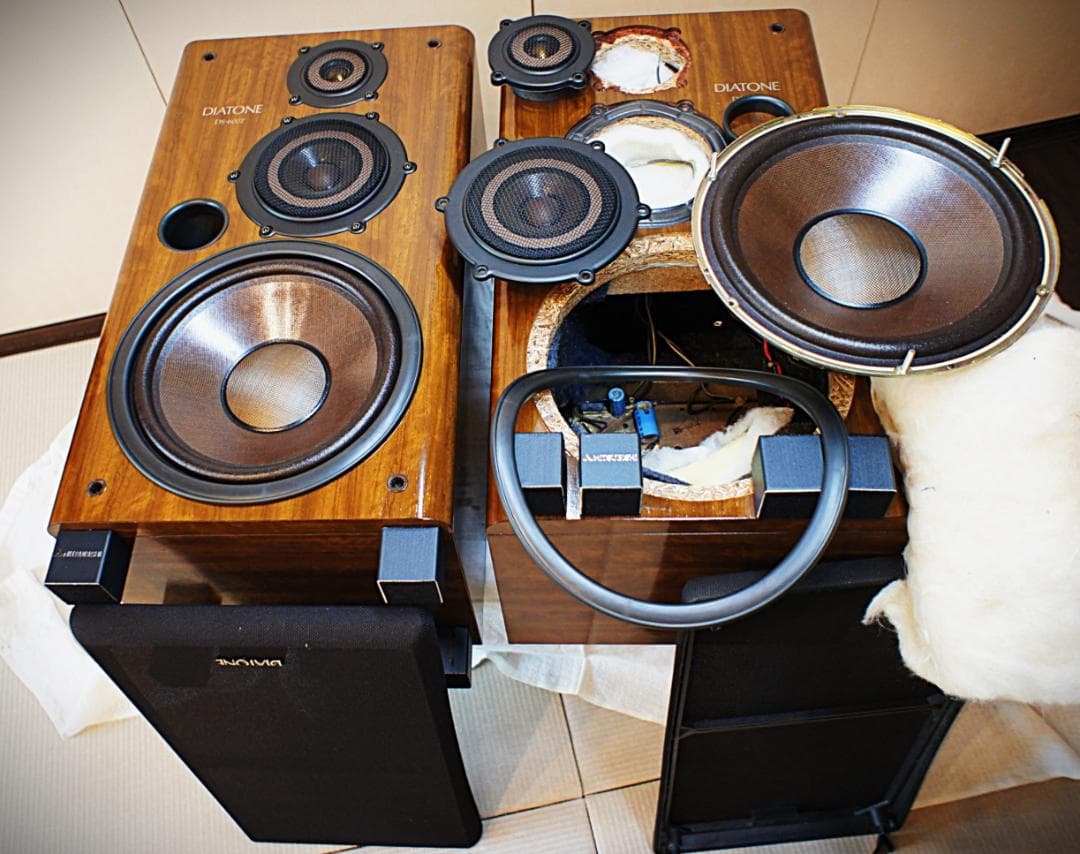 超美品 DIATONE ダイヤトーンスピーカー DS-600Z カスタム専用台付