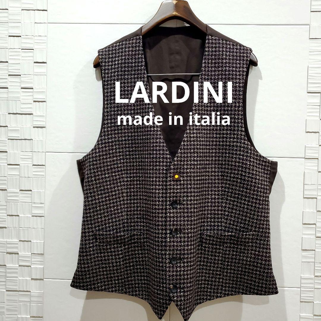 新品LARDINIラルデイーニ ベストチェック柄ブルー系50 イタリア製