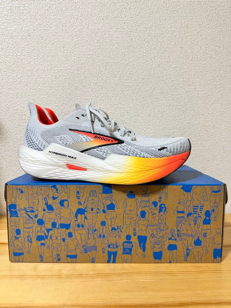 ハイペリオンマックス2 BROOKS Hyperion Max 2 27.5cm