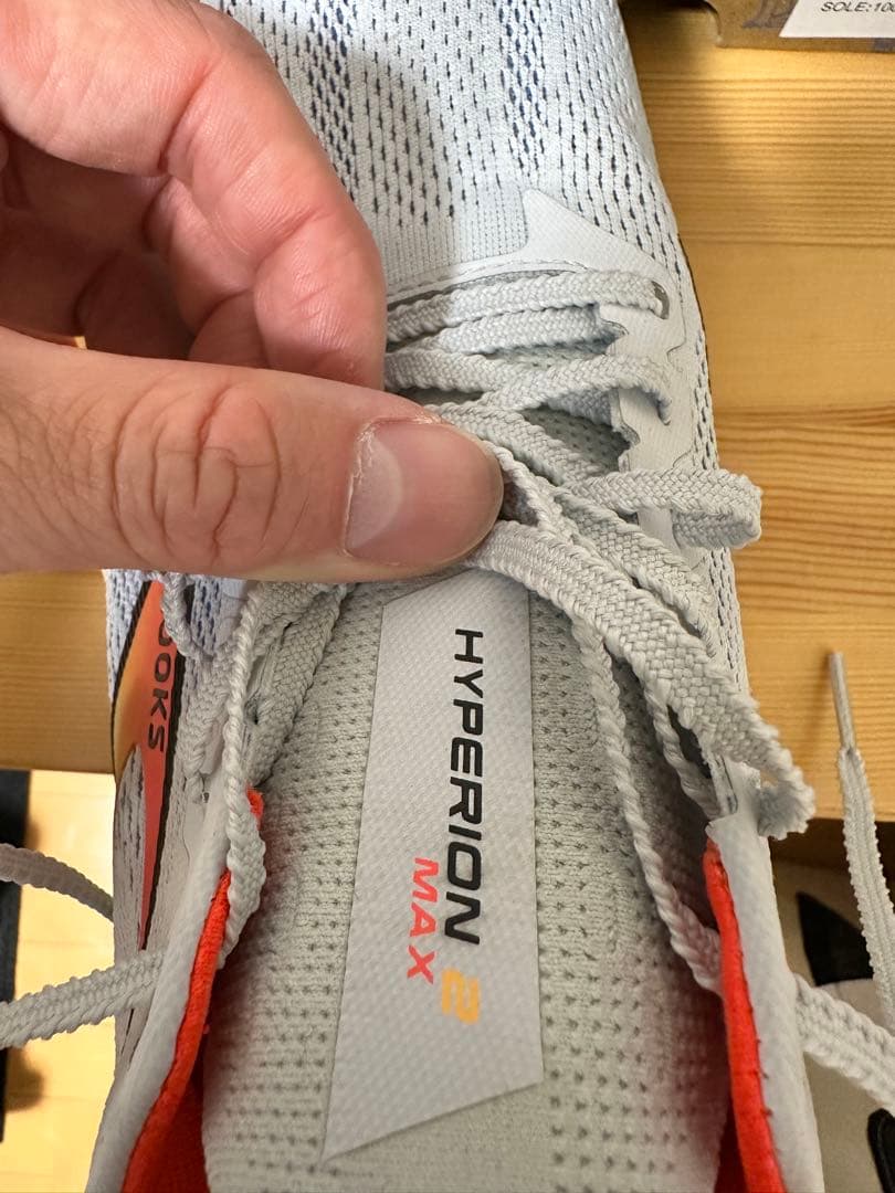 ハイペリオンマックス2 BROOKS Hyperion Max 2 27.5cm