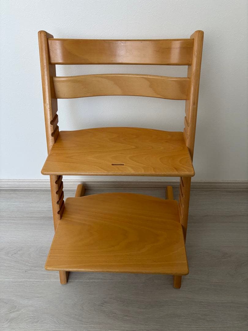 ストッケ トリップトラップ ナチュラル　シリアルナンバー4 STOKKE トリップトラップ シリアル4 ナチュラル ストッケ - メルカリ