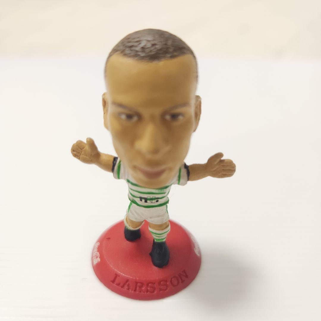 コカ・コーラ おまけフィギュア サッカー選手 - メルカリ