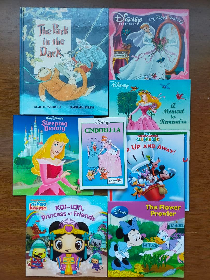 英語絵本8冊 - メルカリ