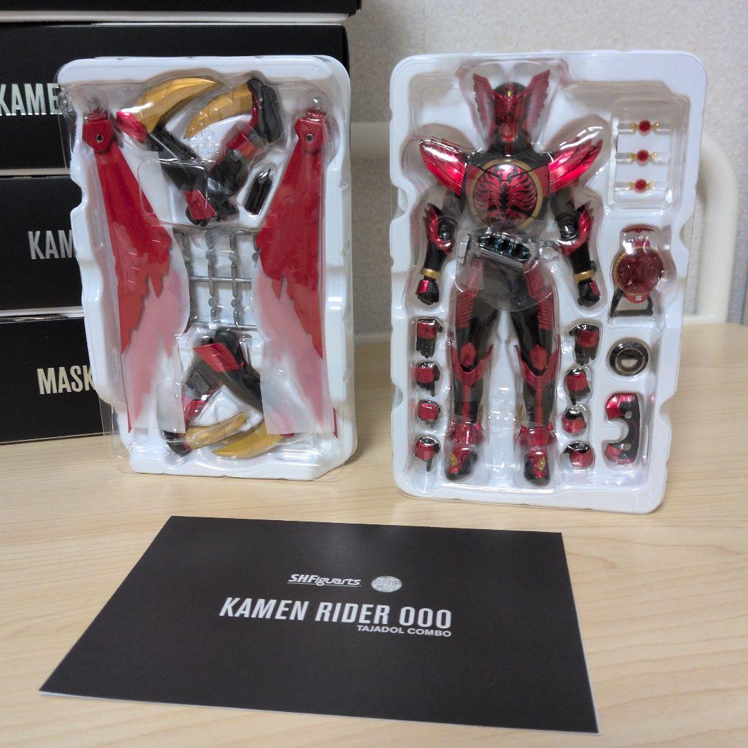 S.H.Figuarts 真骨彫製法　仮面ライダーオーズ　タジャドルコンボ