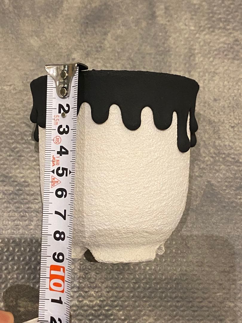 left botanical 植木鉢 白黒垂れ ツートンの通販はau PAY マーケット