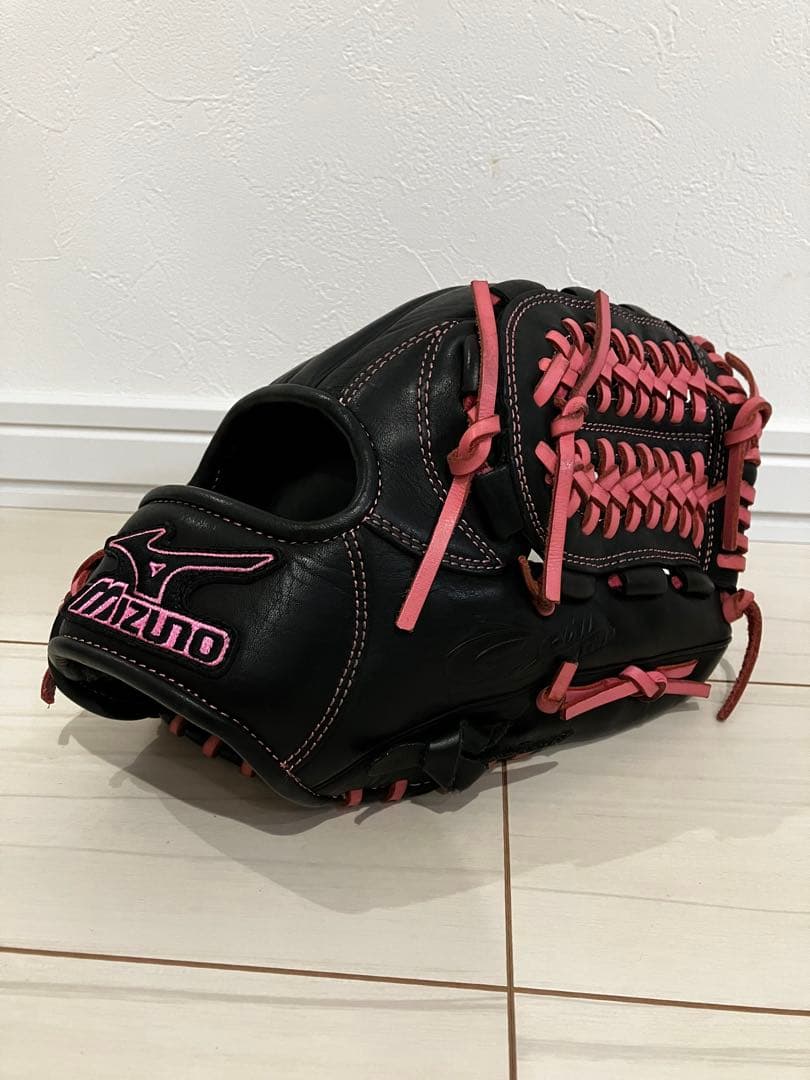 食*ん様 Mizuno 軟式グローブ 黒/ピンク　右利き用 楽天市場】ピンク（ブランドミズノ）（グローブ・ミット｜野球・ソフト