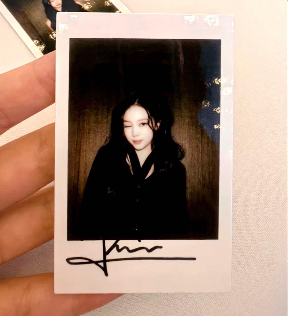 MEOVV ナリン 1stEP popmerch 上海サイン会当選限定 トレカ - メルカリ