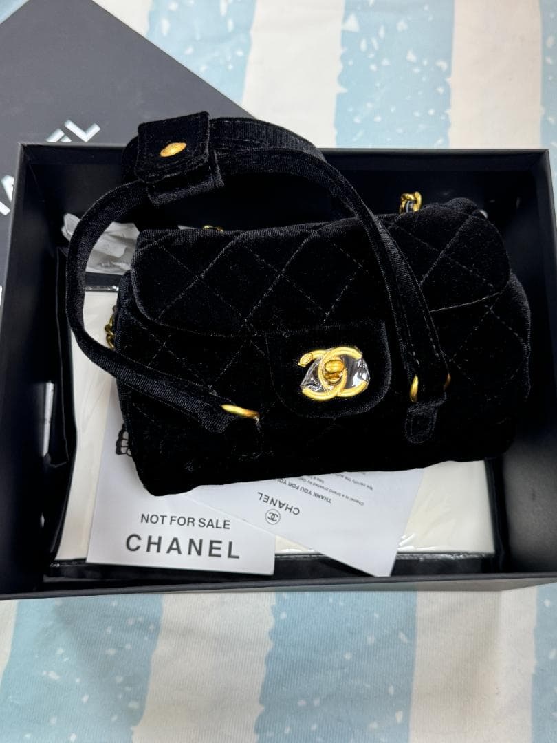 状態良好✨ 限定 黒いベルベットショルダーバッグokj - メルカリ