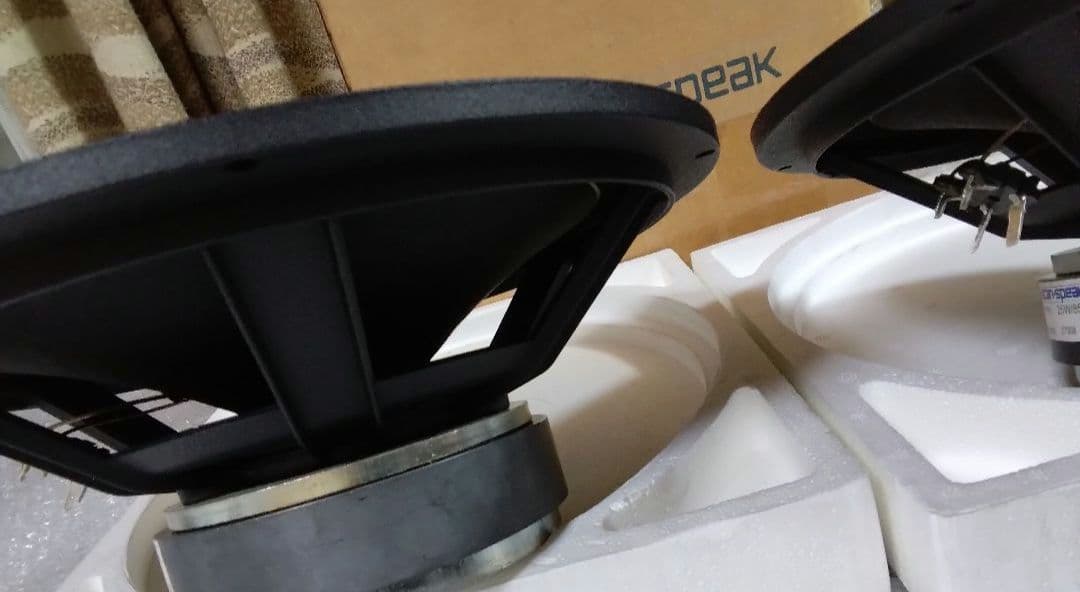 scan-speak　 25W/8565-07 　スピーカー 2個セット　新品