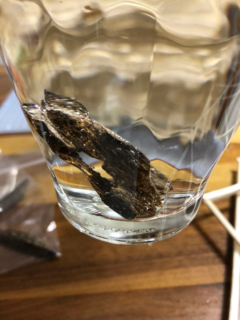 ベトナム産高品質沈香伽羅6,5g香木 楽天市場】ベトナム産 天然沈香 高ランク甘味 5g 量り売り 沈水香木