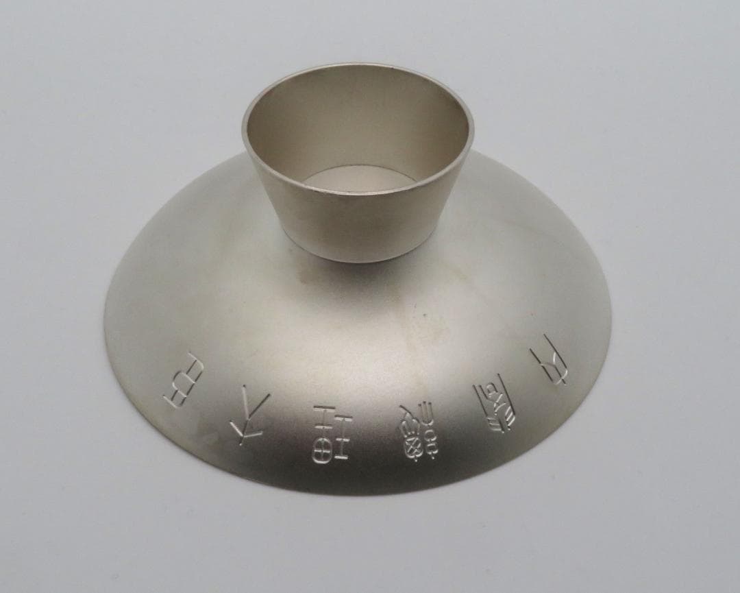 純銀　銀杯 　銀皿　純銀刻印　重さ約：138.44ｇ