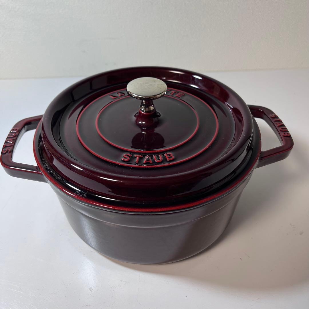 ストウブ ピコ・ココット ラウンド 22cm グレナディンレッド ホーロー Amazon.co.jp: staub ストウブ 「 ピコ ココット ラウンド