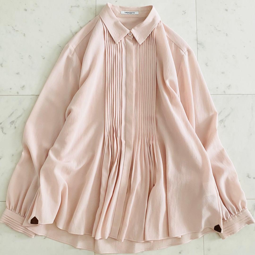 極美品 モラビト ロゴマーク革ワッペン付き ピンタックブラウス