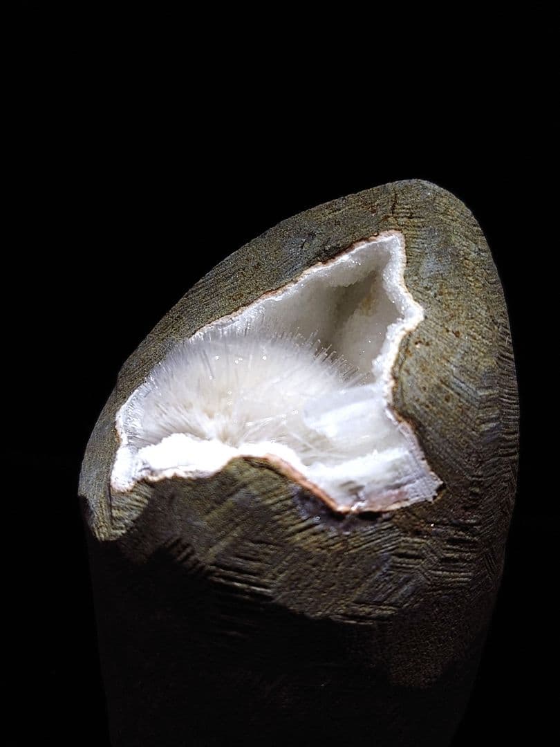 スコレサイト インド産 鉱石 鉱物 ミネラル 標本 原石 母岩付き② スコレサイト インド産 鉱石 鉱物 ミネラル 標本 原石 母岩付き ③