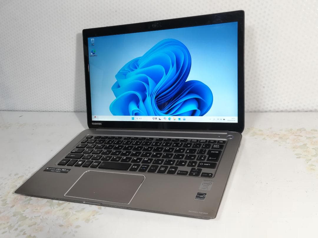お買得！！東芝 dynabook 8GB SSD 128GB Win11☆G7 - メルカリ