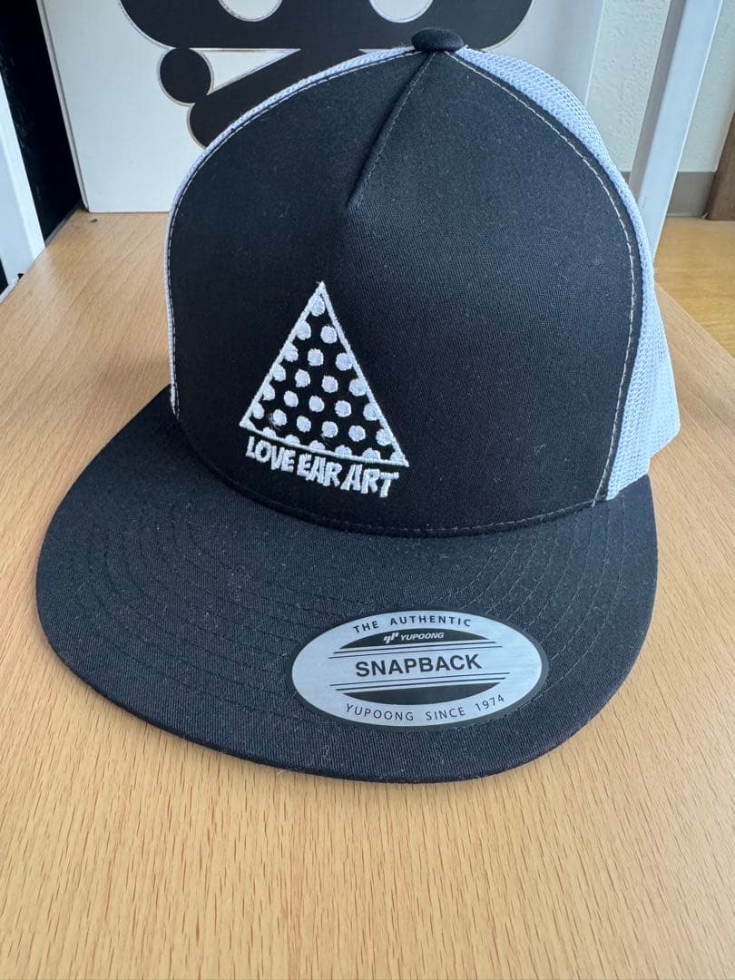 木村拓哉さん着用love ear art 白黒メッシュキャップ 個展限定 - メルカリ