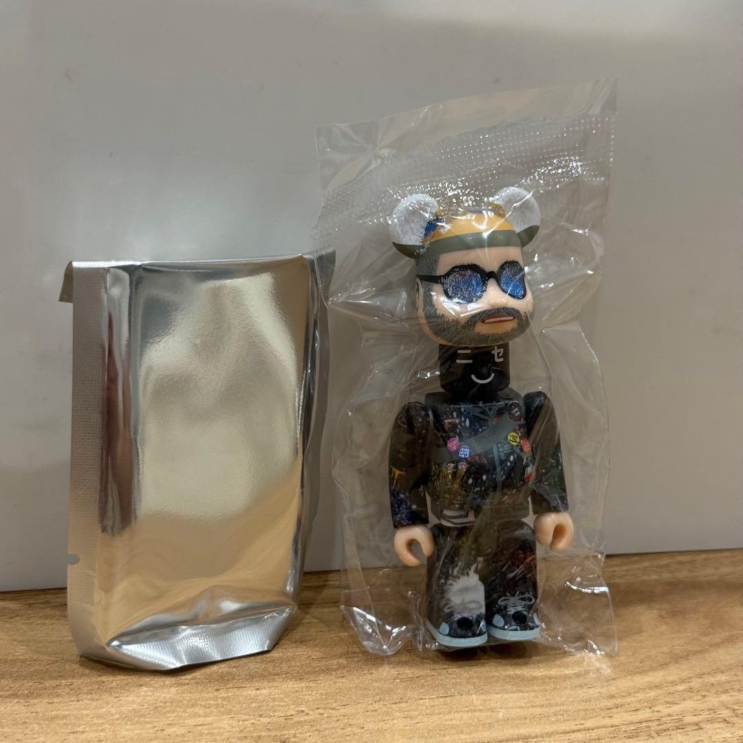 be@rbrick ベアブリック シリーズ51 シークレット ニセ - メルカリ