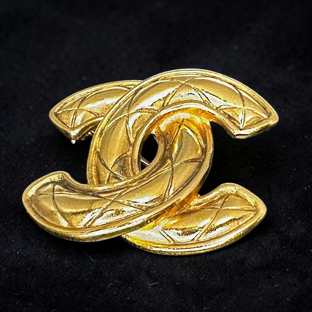 美品☆箱付き】シャネル ブローチ ココマーク マトラッセ ゴールド