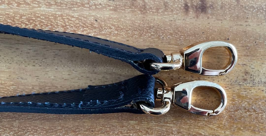 カルボッティタグ付き保存袋付き Greta245 ブラック - メルカリ