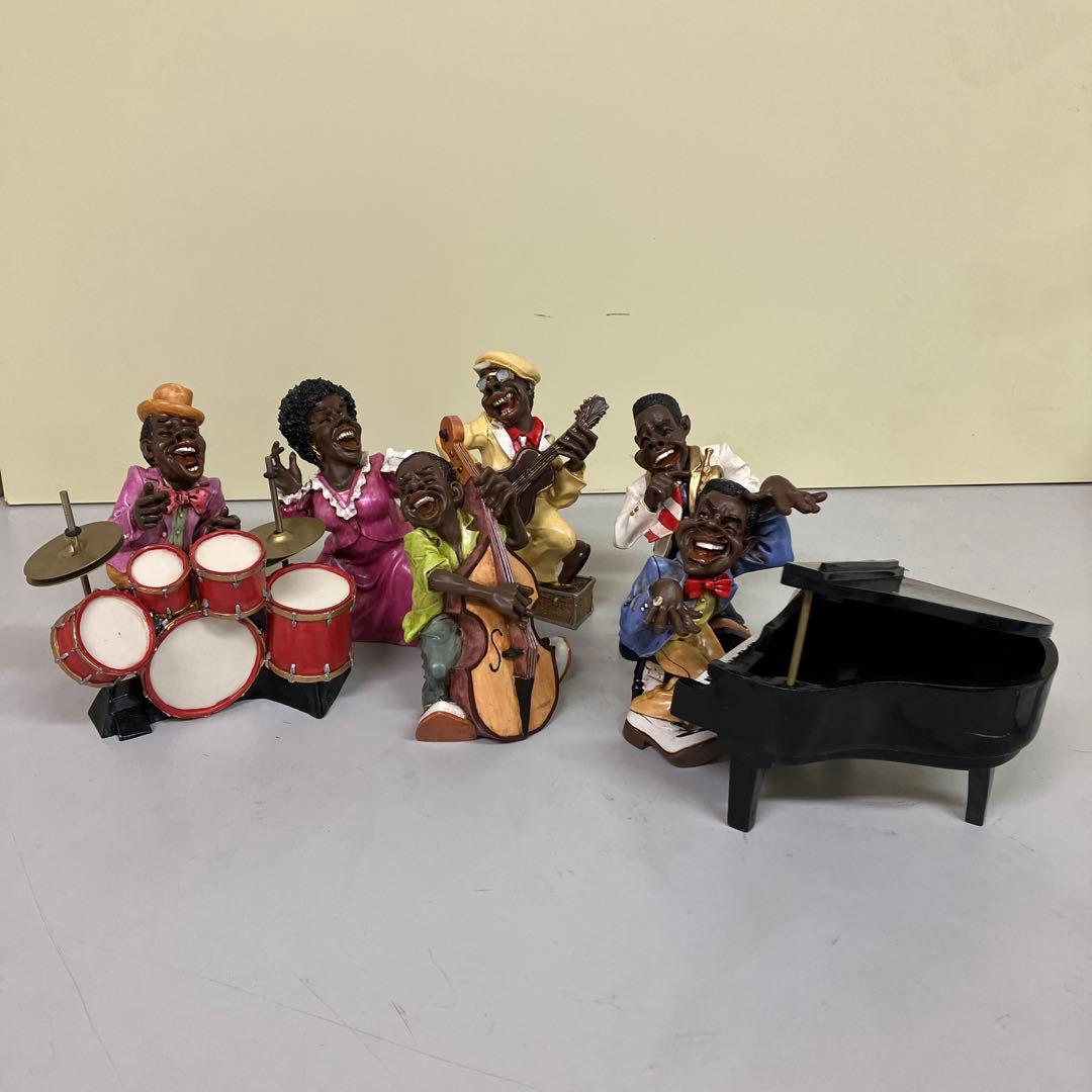 E-4 黒人ジャズバンド フィギュア 6体セット 楽器付き 置物 陽気な音楽