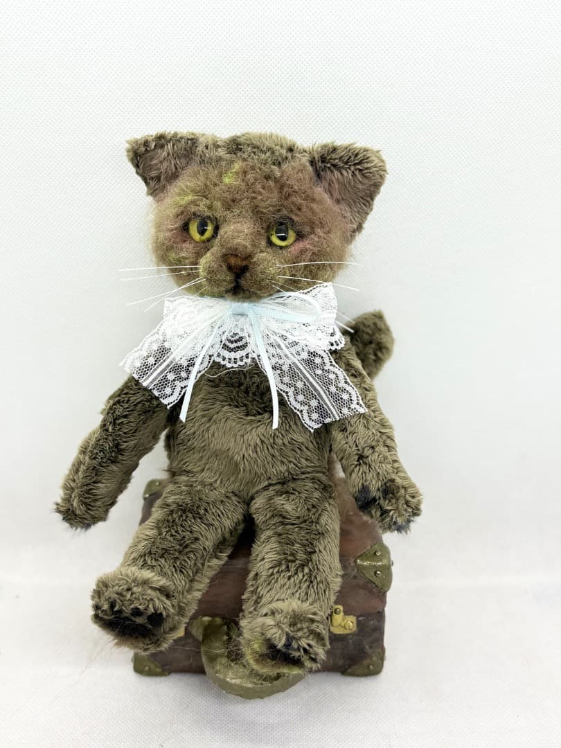 A猫 アンティークな猫のアートドール【ハンドメイド 人形 猫 ぬいぐるみ A猫 アンティークな5匹の猫のアートドール【ハンドメイド 羊毛フェルト