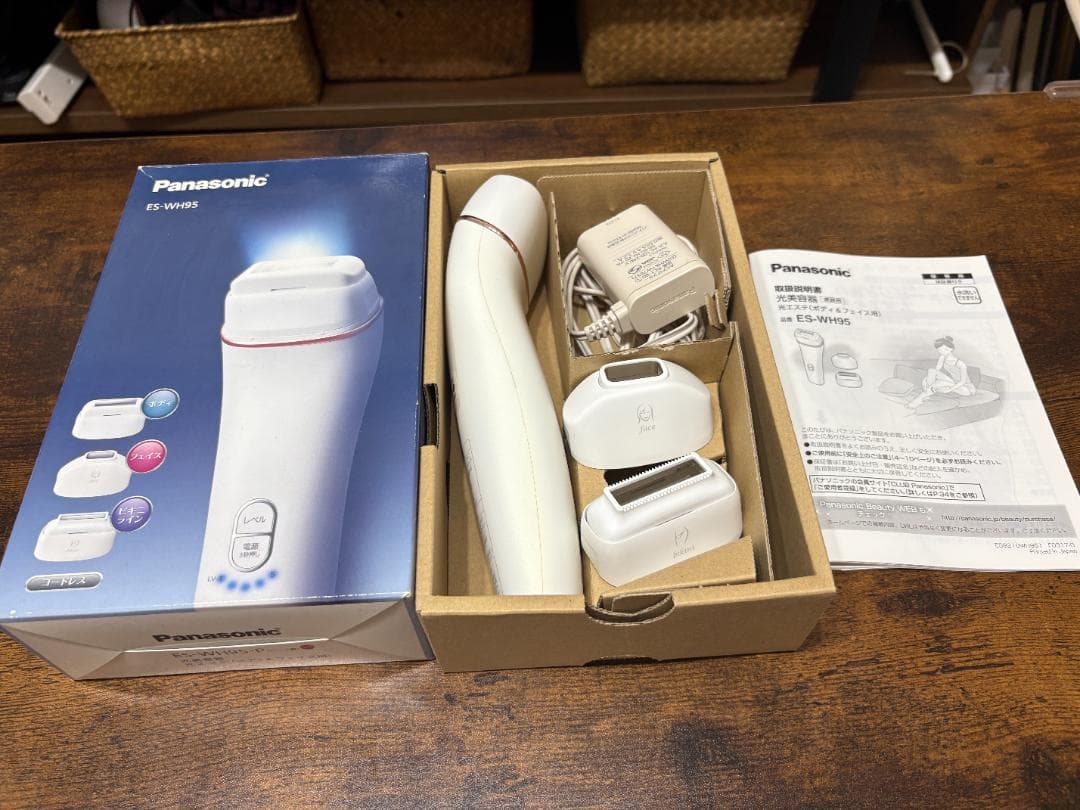 Panasonic 脱毛器 5段階調整付き Panasonic 脱毛器 5段階調整付き - メルカリ