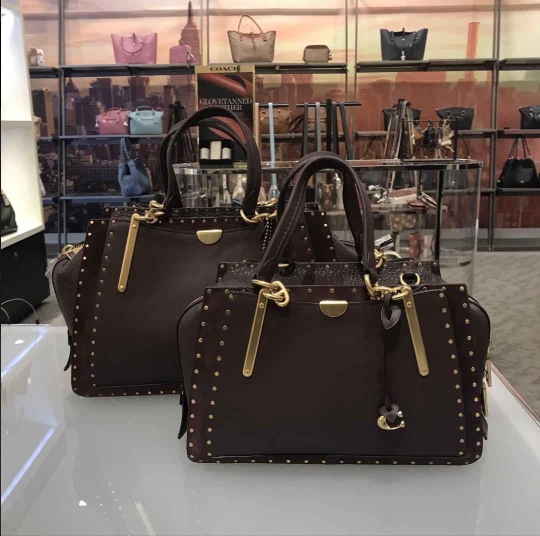 新品☆未使用☆ コーチ/ドリーマーウィズリベット/ハンドバッグ/レザー