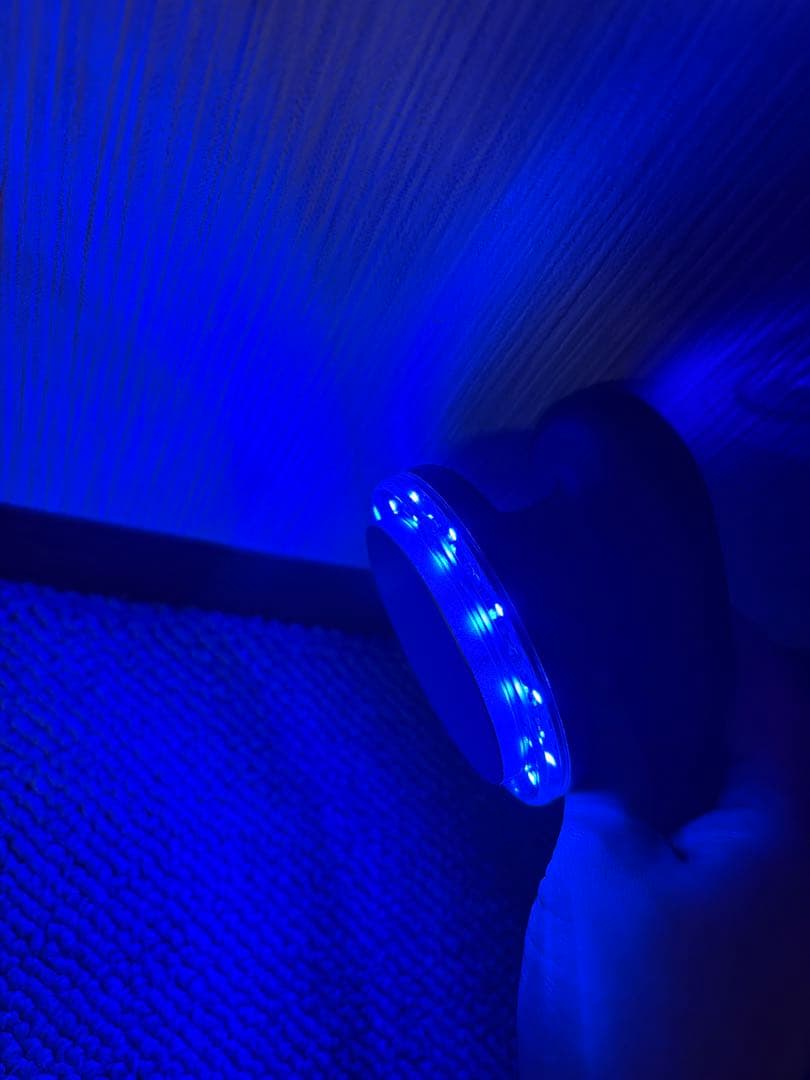 ESTHE TWIN B-2000 美顔器 - メルカリ