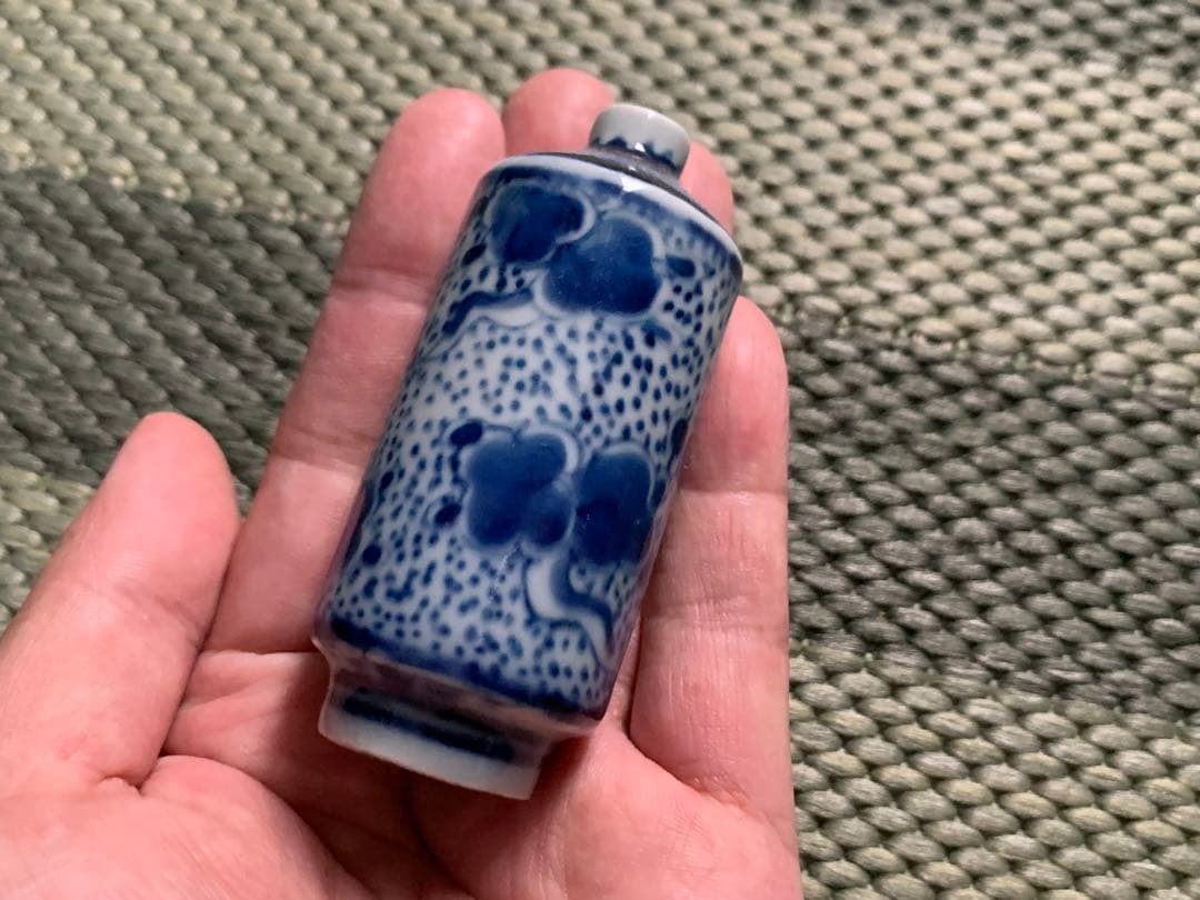 【清】時代舊藏 清時代 青花鼻煙壺 時代物 古美術 骨董品 唐物 染付 中国美術 2026年最新】Yahoo!オークション -中国 壺の中古品・新品・未使用品一覧