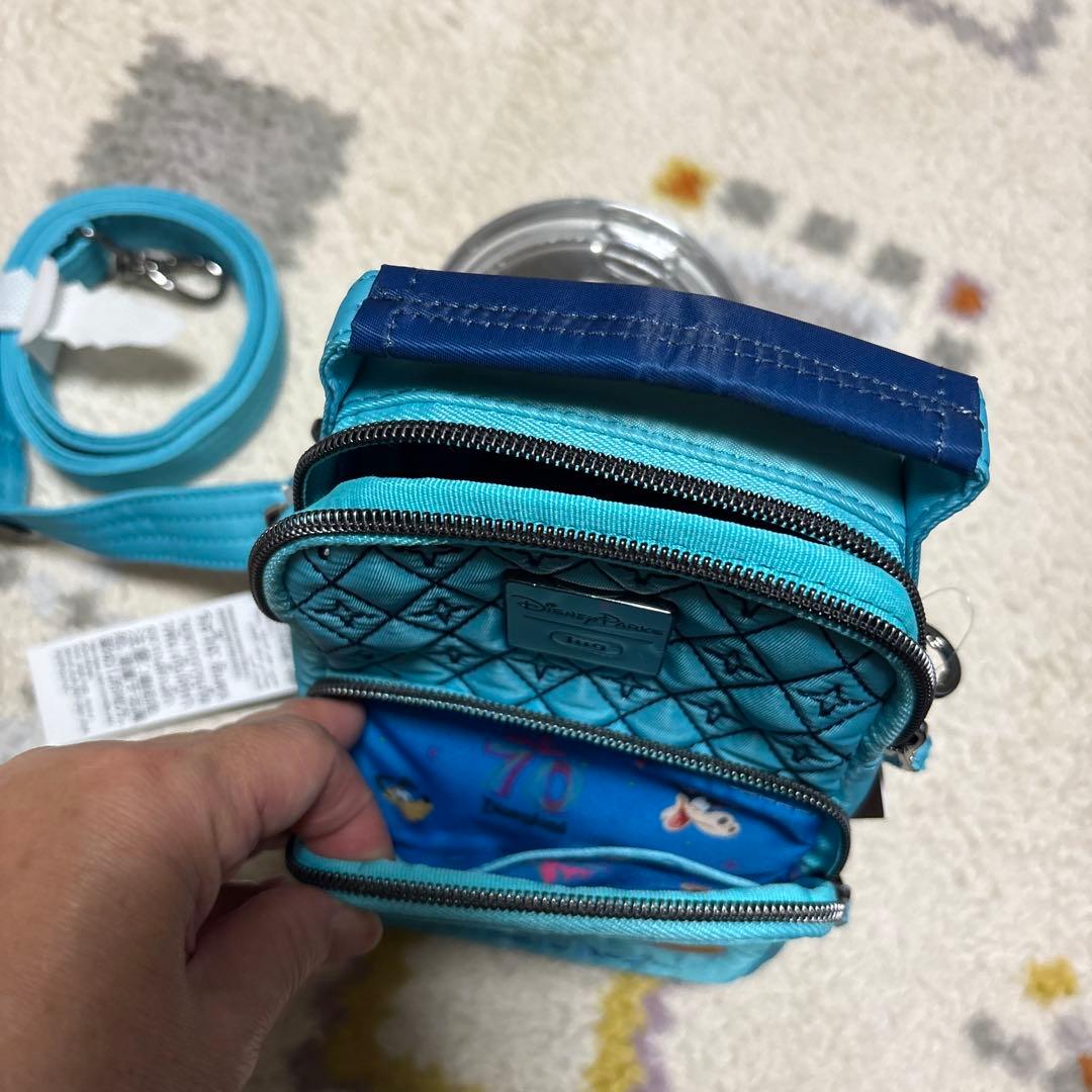 新品カリフォルニア ディズニー 70周年記念グッズ ショルダーバッグ 70