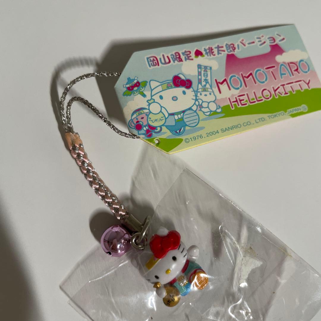 岡山限定】桃太郎ハローキティ ストラップ - メルカリ