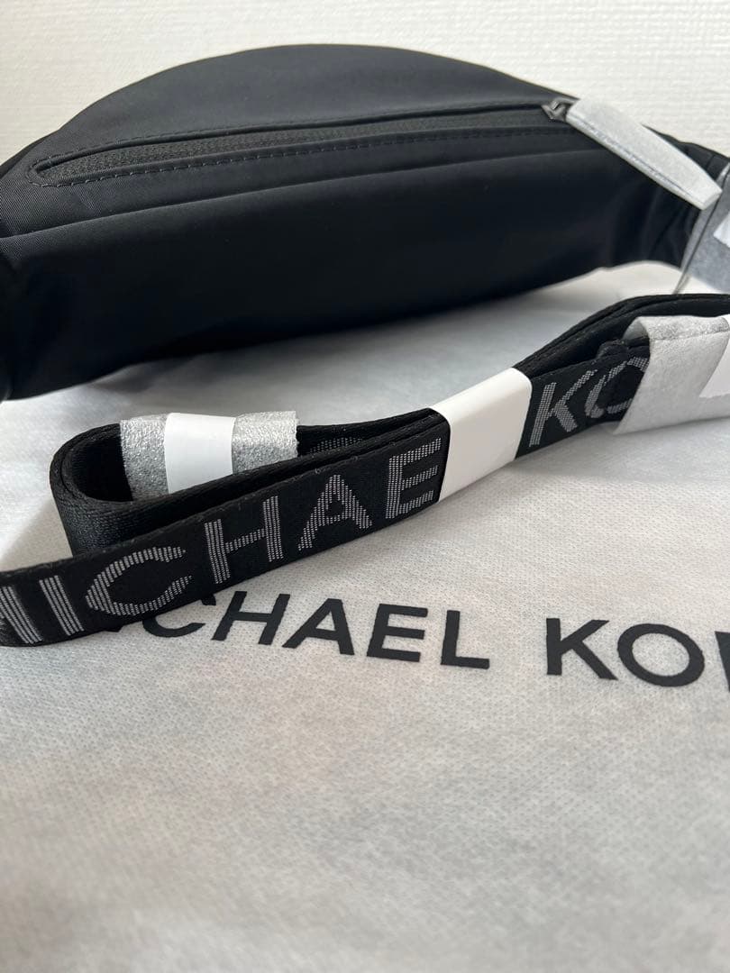 サクラ‼️新品‼️匿名発送‼️すぐに届きます‼️