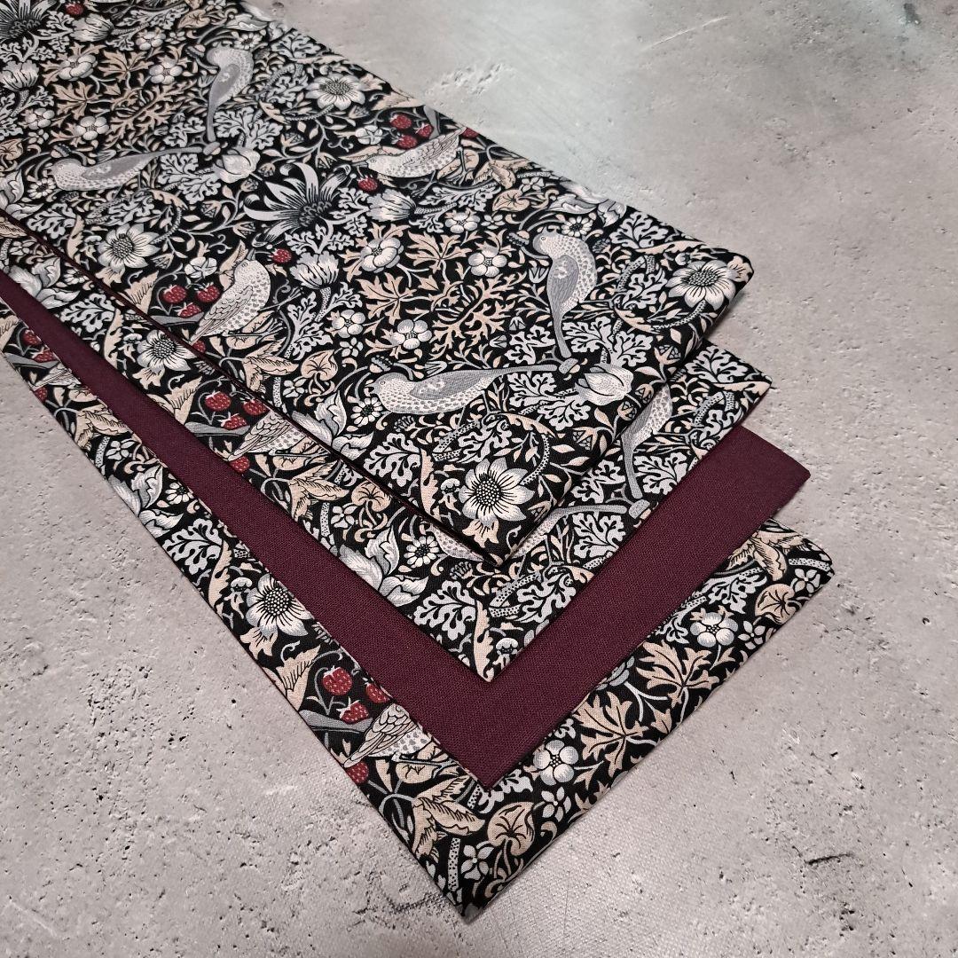 半幅帯　長尺ウィリアムモリス　いちご泥棒　モノトーン×国産コットンリネン　葡萄色 ウィリアムモリス 半幅帯 ハンドメイド 長尺 浴衣 着物 アネモネ