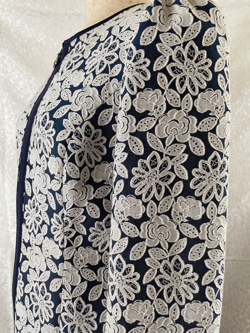 1/6迄初売り値下げ】ジャガードレース刺繍花柄フリルコートパフスリーブ