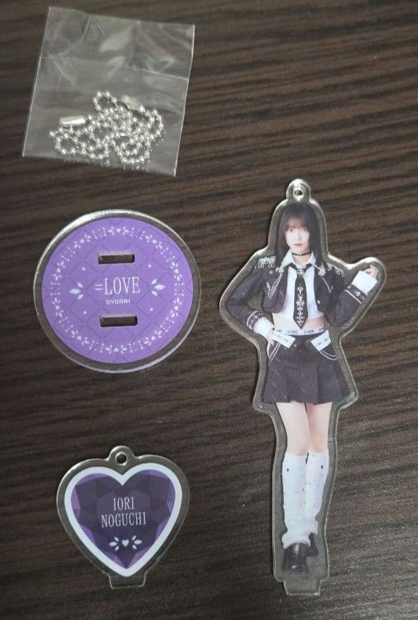 呪って呪って】野口衣織 アクリルスタンド =LOVE - メルカリ