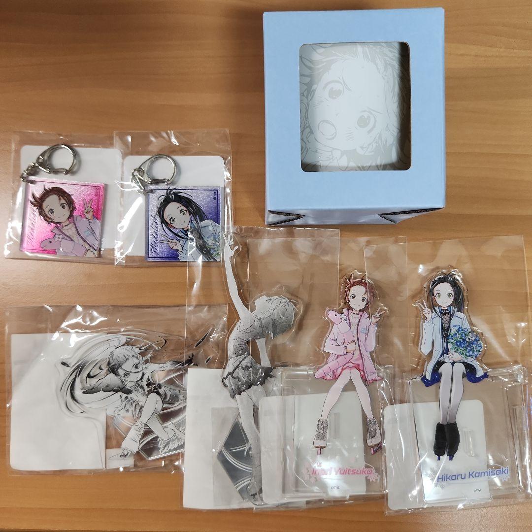 メダリスト　メダリスト展　グッズ メダリスト展」グッズ第1弾、描き下ろしイラストを使用したアクスタや