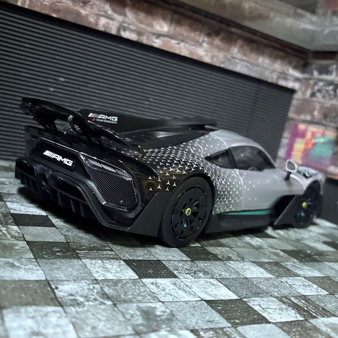 1/18 NZG メルセデス AMG ONE 後期改修 エンジン再現あり - メルカリ