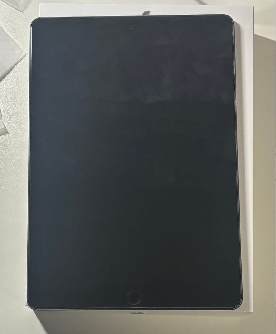 iPad第9世代本体　64GB スペースグレー Wi-Fiモデル　美品 iPad Wi-Fi + Cellular 64GB - スペースグレイ（第9世代）[整備済製品