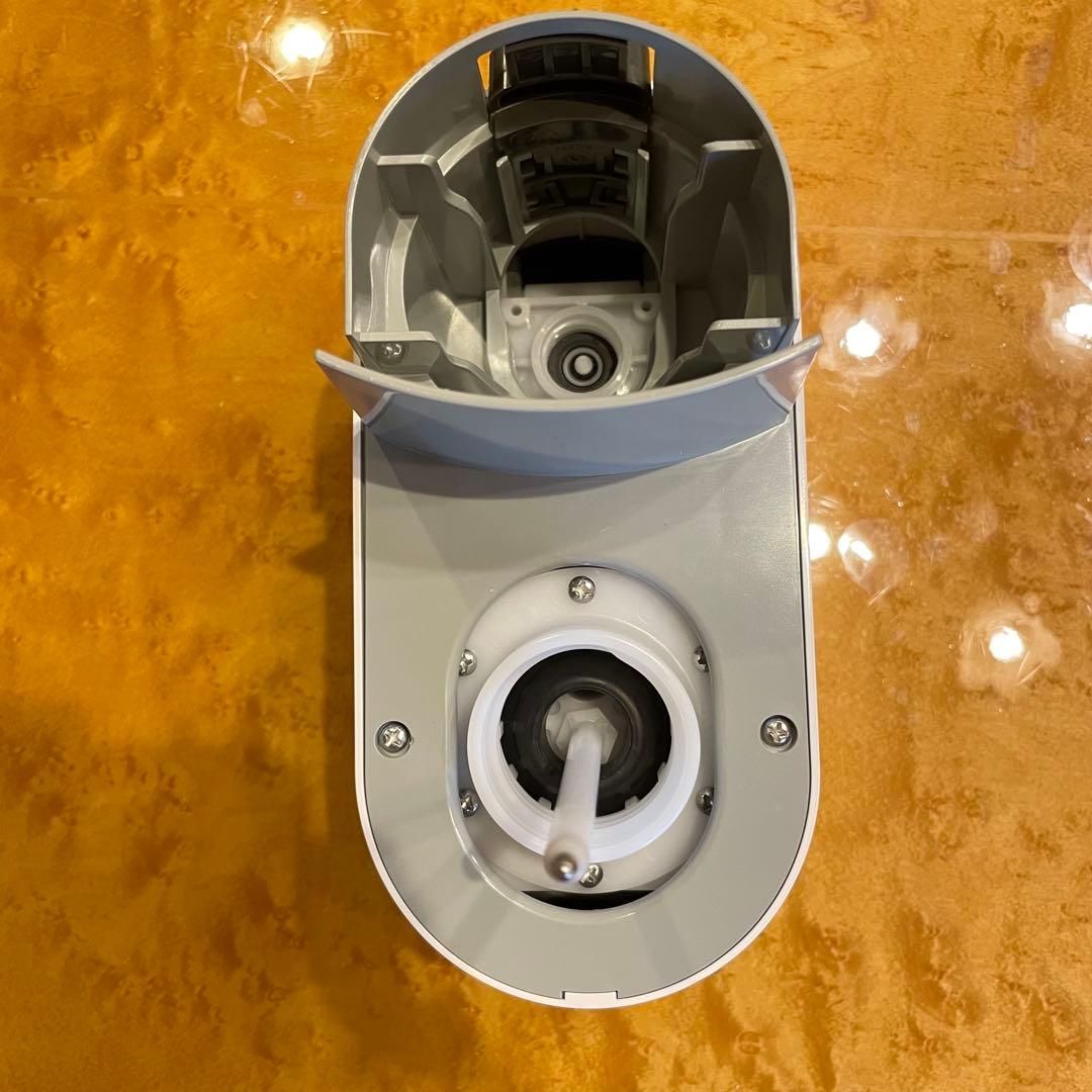 ソーダストリーム ジェネシス(ホワイト) 満タンガスシリンダー2本