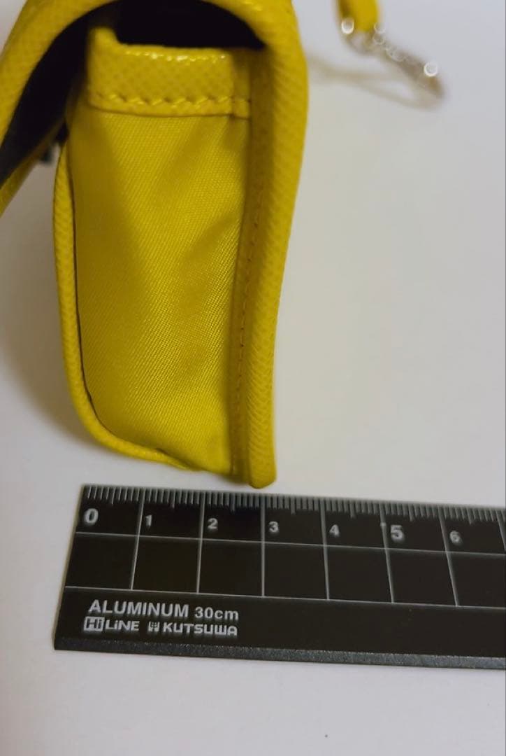 プラダ PRADA メガネケース 未使用品 イエロー 黄色 - メルカリ