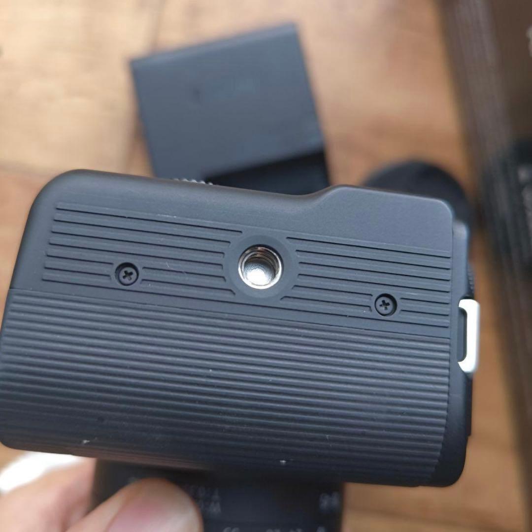 【新同】EOS R50V・RF-S18-45mm F4.5-6.3 IS STM