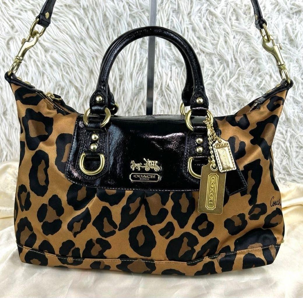 極美品】コーチ マディソン ナイロン パテントレザー レオパード 2way
