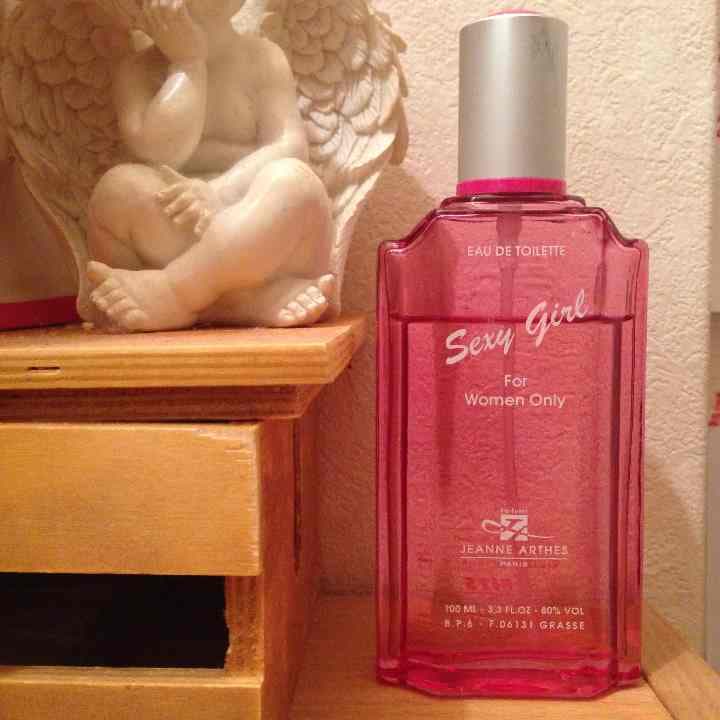 値下げセクシーガール オードトワレ 100ml 即決優先！