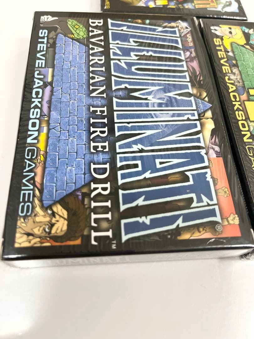 イルミナティカード未開封BOX《まとめ売り》絶版廃盤伝説フリーメイソン最終日です