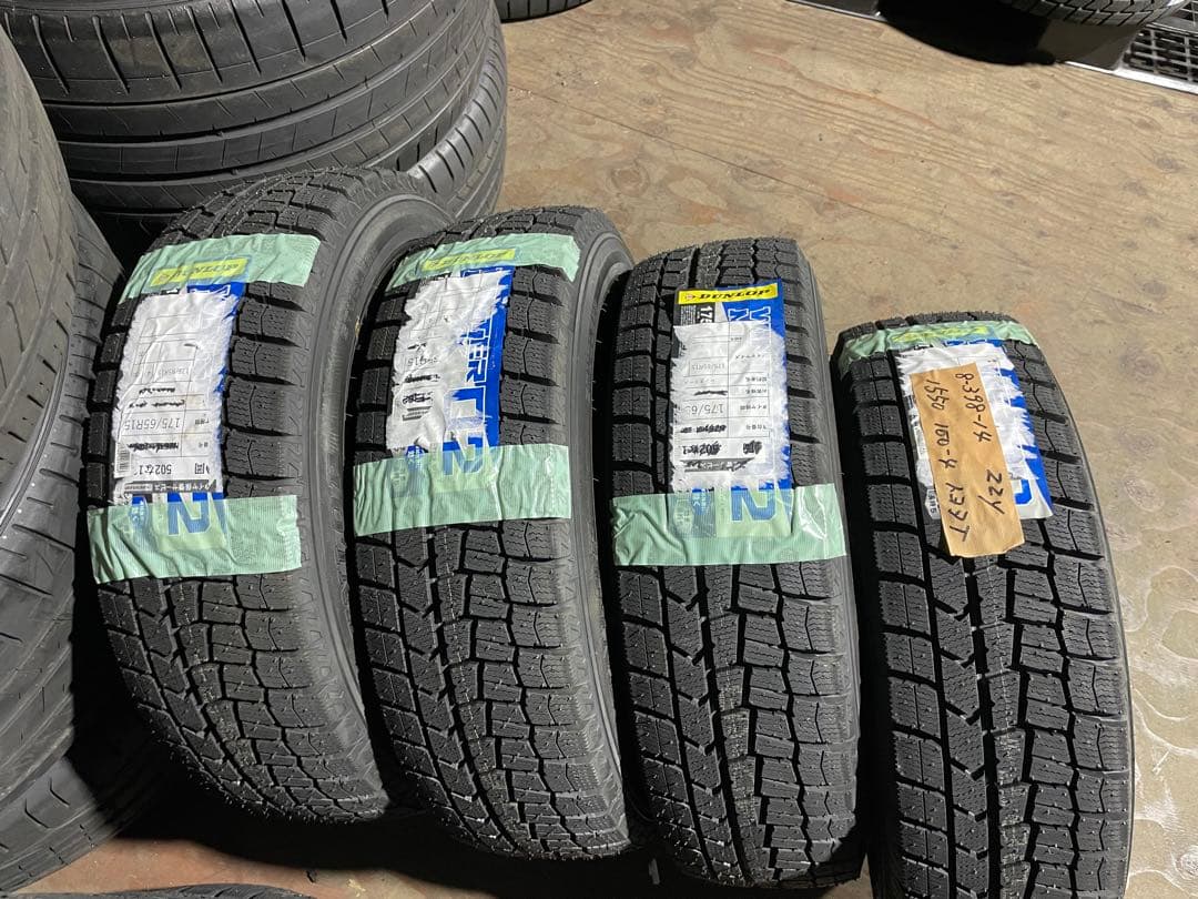 トヨタ純正アクア　ヴィッツ　フィールダー　175/65R15 新品スタッドレス アクア ヴィッツ カローラフィールダー 4本 トヨタ純正 15インチ4穴 4