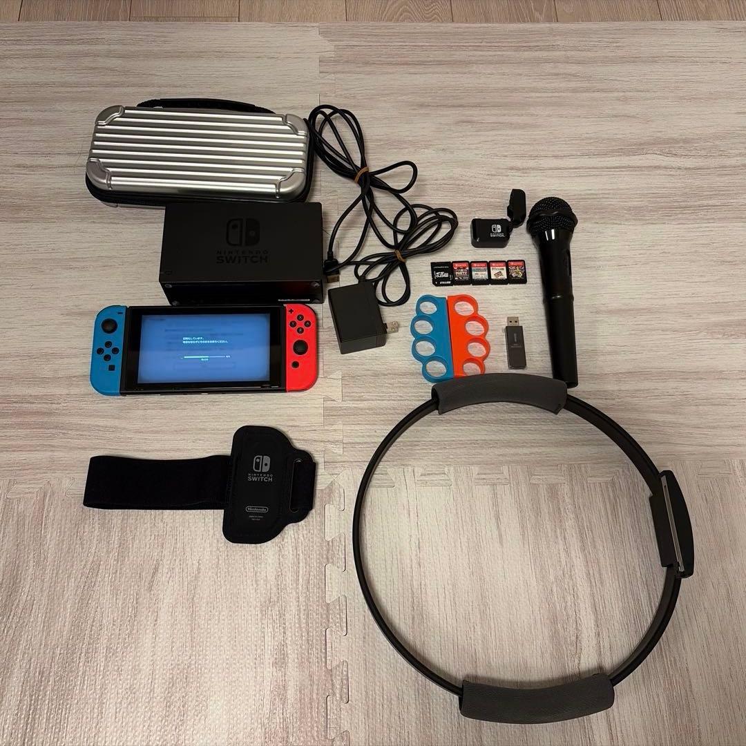 d*2様 Nintendo Switch 本体+周辺機器+カセット４種類 周辺機器 | Nintendo Switch｜任天堂