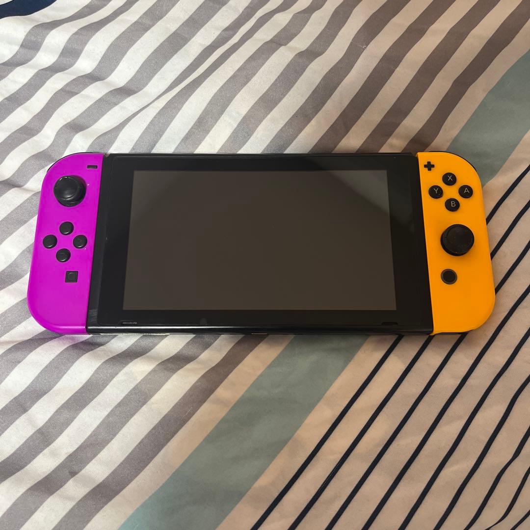 任天堂Switch 本体 紫 黄 Nintendo Switch 本体 紫と黄色のJoy-Con - メルカリ