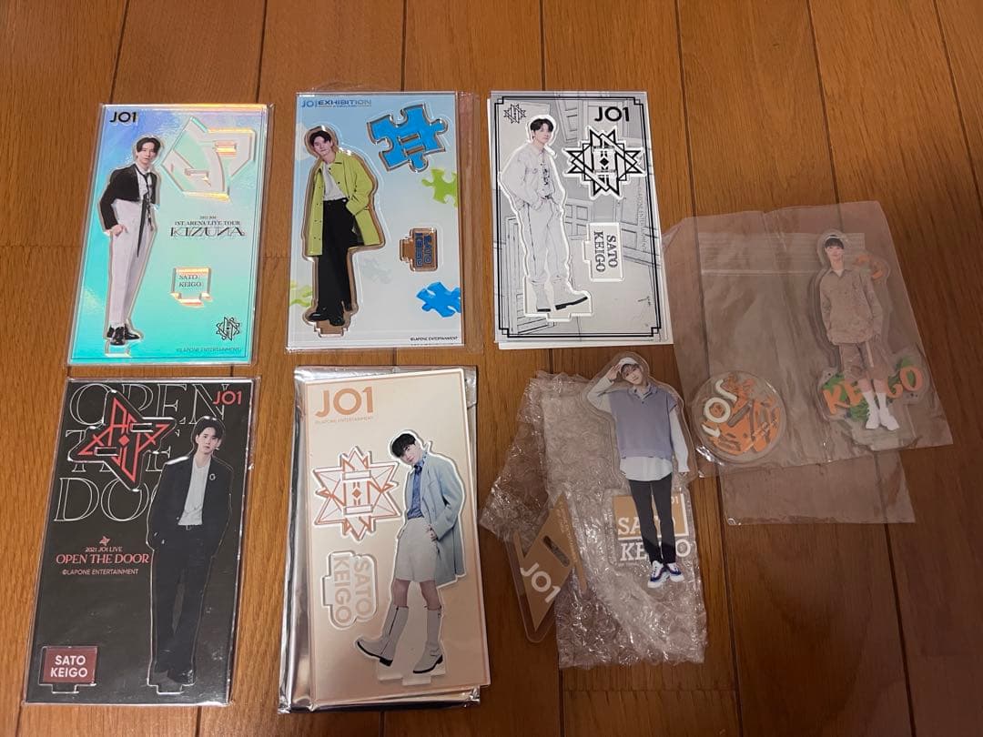 JO1　佐藤景瑚　アクスタ　アクキー　9個セット　バラ売可能！ JO1 佐藤景瑚 アクスタ アクキー キーホルダー まとめ売り - メルカリ